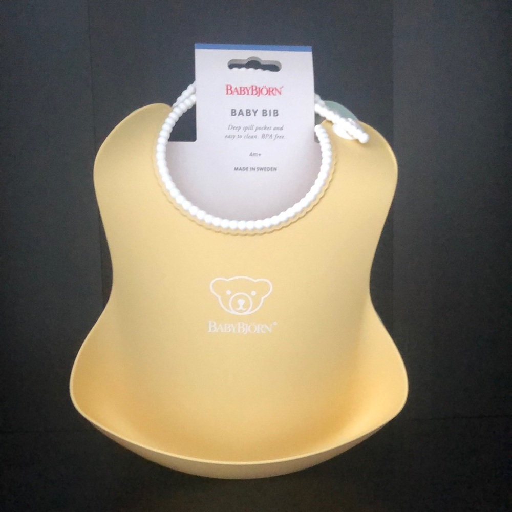 NWT Babybjorn Bib Set